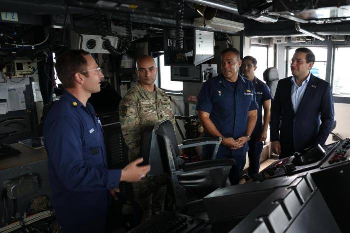 A través de una publicación en su cuenta de X, el diplomático resaltó que las acciones conjuntas abarcan desde operaciones contra el narcotráfico hasta misiones de búsqueda.