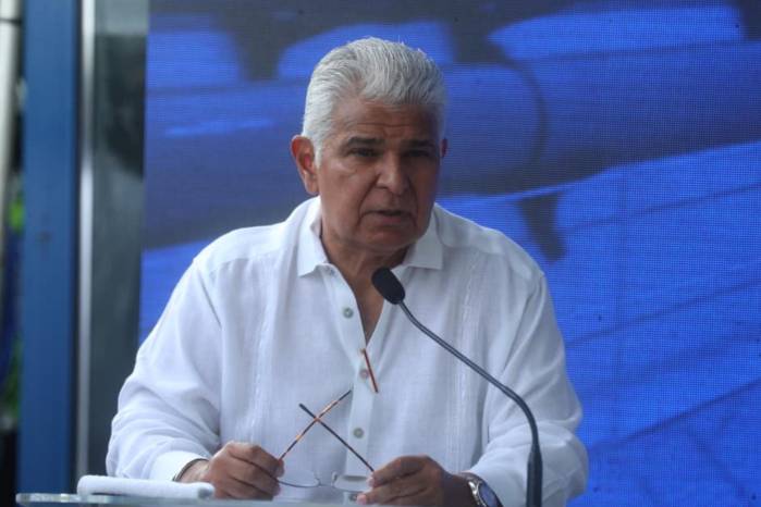 Mulino ofreció su conferencia de prensa desde el área en donde se construye el túnel de la línea 3 del Metro de Panamá.