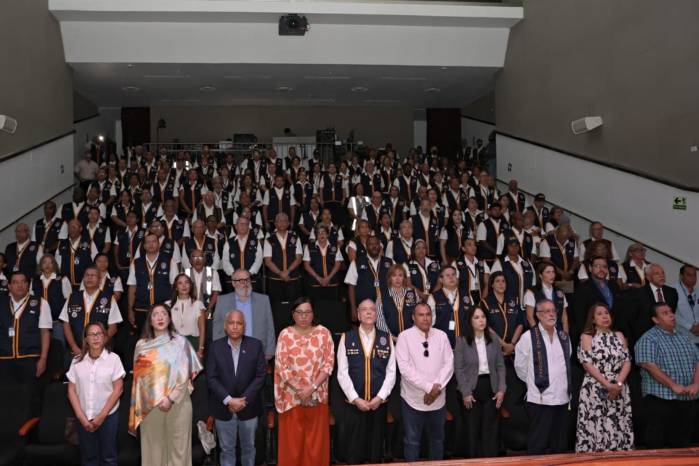 Como parte de la agenda de celebraciones, este sábado 10 de enero se realizó un acto en el que se entregaron reconocimientos.