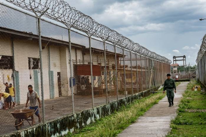 De acuerdo con la investigación, los hechos ocurrieron durante la tarde del 17 de diciembre de 2019, cuando los acusados arremetieron contra un grupo de internos que también permanecían recluidos en el pabellón 14 de La Joyita.