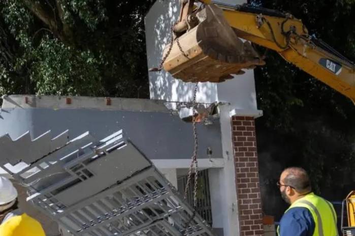 Es importante destacar que la representante Vamvas ha sido muy elogiada por figuras políticas.