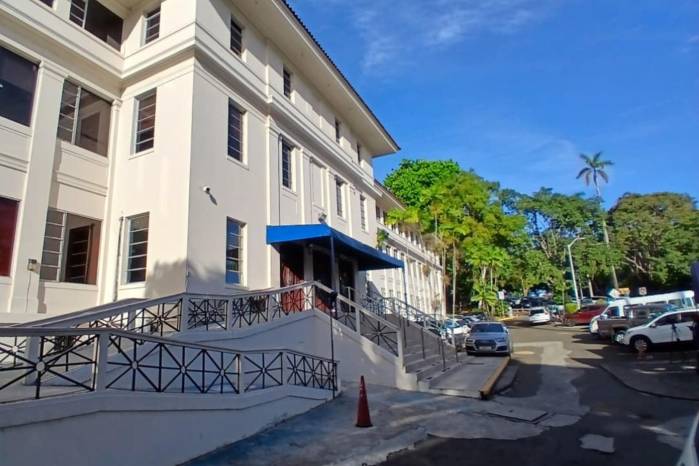 Para el abogado defensor Gilberto Cruz, representante de Michelle Lasso, fue un ‘interrogatorio carente y frío’.