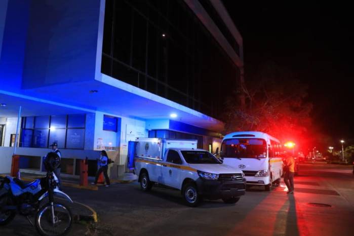 De acuerdo con De Gracia, durante su gestión el edificio fue objeto de inspecciones por parte del Cuerpo de Bomberos y otras entidades.