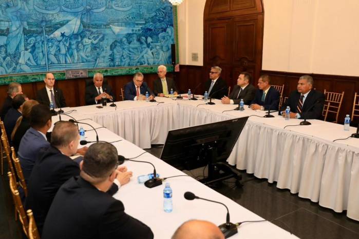La bancada legislativa de Cambio Democrático está integrada por los diputados Carlos Afú, Manuel Cohen, Yesica Romero, Julio de la Guardia, Orlando Carrasquilla, Didiano Pinilla, Gertrudis Rodríguez y Eduardo Vásquez.