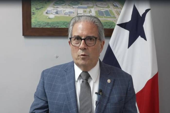 ‘Varias empresas participaron en la cotización y Hombres de Blanco fue la que presentó el precio más bajo’, explicó Boyd Galindo.