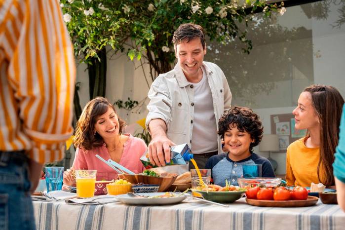 Tetra Pak reafirma su liderazgo en la región, con la sostenibilidad como pilar esencial de su gestión en el sector de alimentos y bebidas.