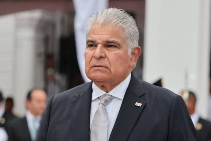 El Ejecutivo objetó por inexequibles los artículos 31-M y 31-N, y por inconvenientes los artículos 31-B y 31-F. La objeción fue remitida al Legislativo en octubre de 2025