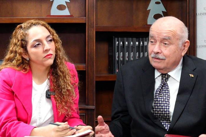 Miguel A. Bernal: ‘Mientras la ciudadanía no levante su voz caemos en autoritarismo constitucional’
