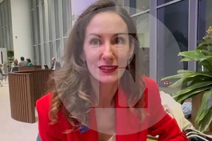 Telma Ortiz Rocasolano es licenciada en economía y cuenta con una trayectoria en cooperación internacional y proyectos de desarrollo sostenible.