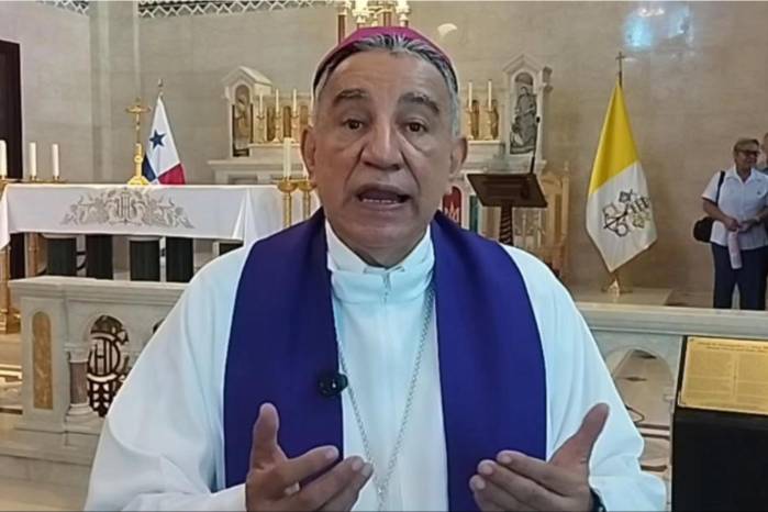 ‘Estos deben ser días de recogimiento y de precaución al manejar’, dijo Ulloa.