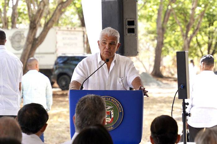 El presidente Mulino defiende designación de Tercero González en el Idaan