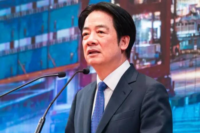 “Taiwán, la República de China, es un país democrático soberano e independiente”, expresó el mandatario.