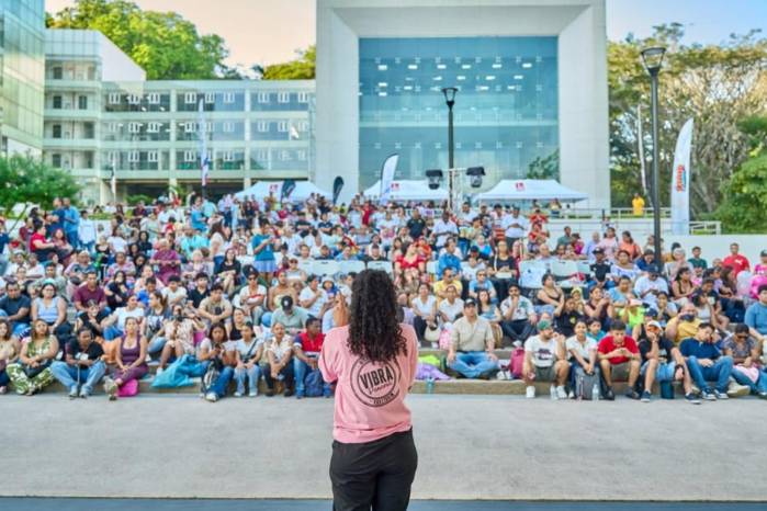 Desde exposiciones y talleres hasta festivales multitudinarios y celebraciones tradicionales.