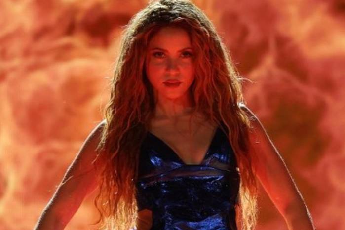 Shakira debutó en el universo mundialista con “Hips Don’t Lie” durante la Copa del Mundo de Alemania 2006.