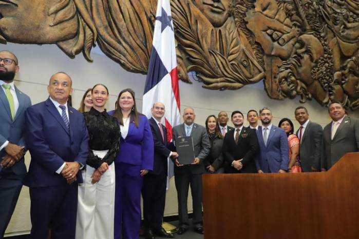 Ley de sustancia económica pasa al Ejecutivo para la sanción