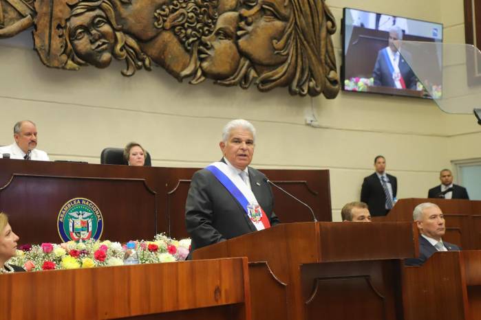 El mandatario, José Raúl Mulino, durante su rendición de cuentas en el pleno de la Asamblea Nacional.