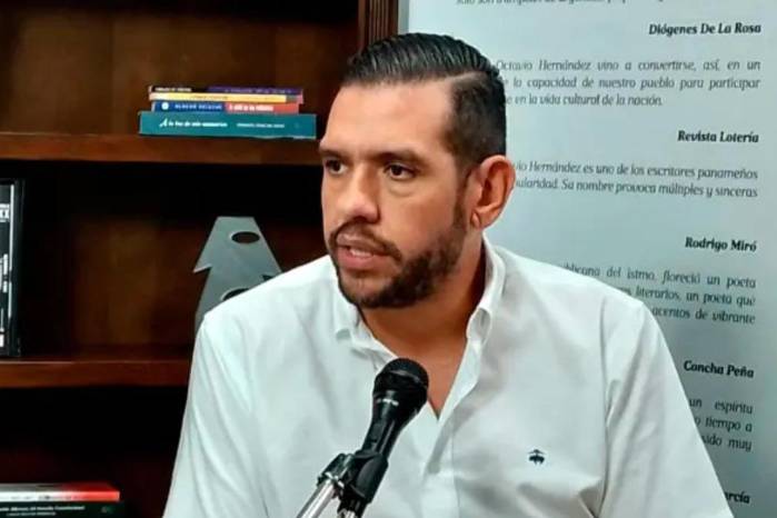 El exrepresentante de Don Bosco anunció su renuncia al Partido Panameñista, alegando falta de renovación interna y reafirmando su compromiso con Panamá y la ciudadanía.