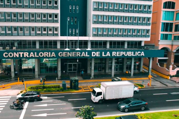 La Contraloría señaló una diferencia entre los recursos identificados y los movimientos financieros.