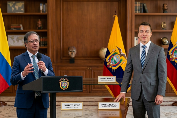 Los presidente Gustavo Petro y Daniel Noboa, de Colombia y Ecuador, respectivamente.