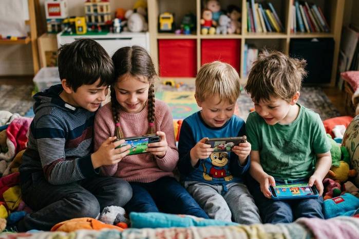 Los juegos en línea son hoy en día, la diversión de la juventud sin importar el tiempo que le dediquen.