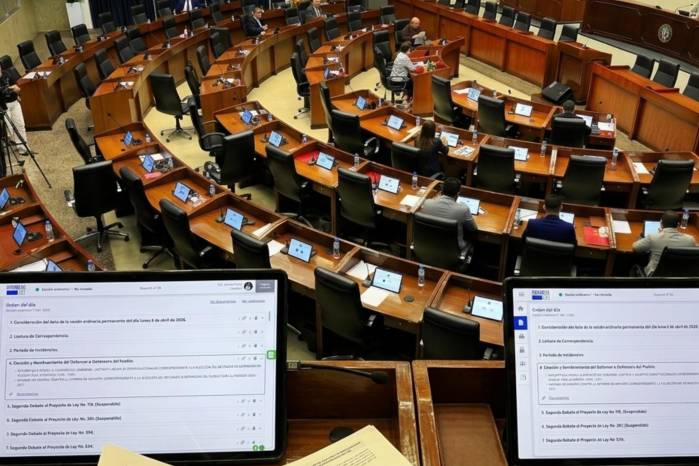 Prado hizo un llamado a la ciudadanía a mantenerse informada, al considerar que este tipo de prácticas debilitan la institucionalidad democrática.