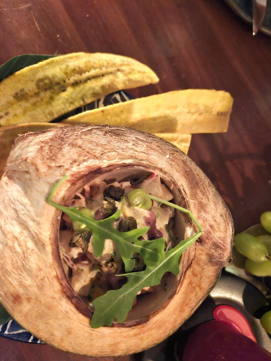 Salmón en la orilla.