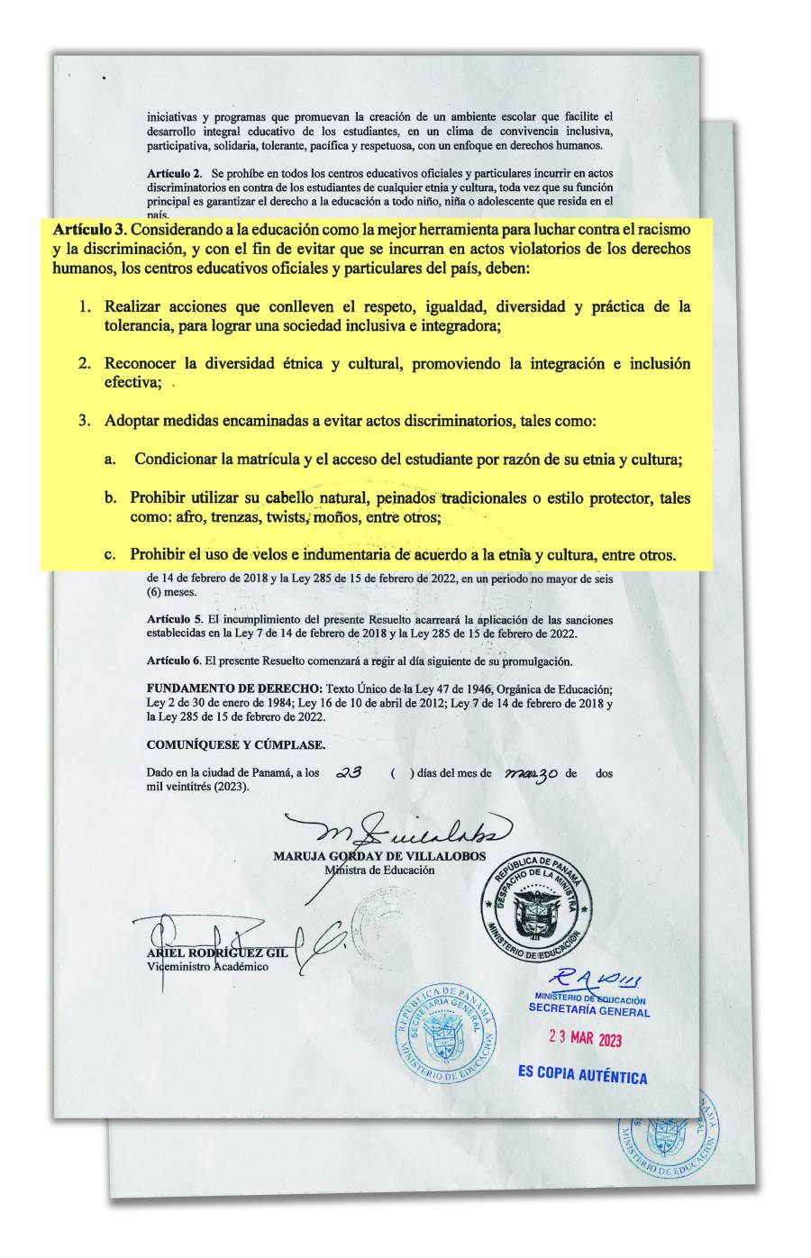 Colegios públicos exigen certificado ‘afro’ para usar trenzas y otros peinados