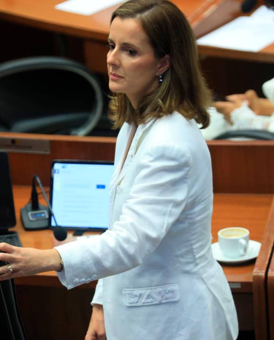 Janine Prado postuló a Grace Hernández y defendió una Asamblea con mayor independencia frente al Ejecutivo y capacidad para ejercer la fiscalización como contrapeso democrático.