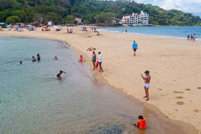 El Idaan continúa los trabajos técnicos para restablecer el funcionamiento óptimo de la planta potabilizadora existente en la isla.