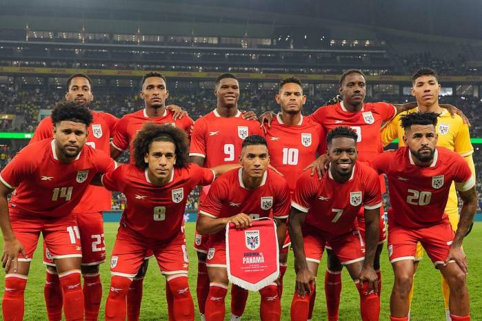 La selección de Panamá venció 1-2 a Sudáfrica.