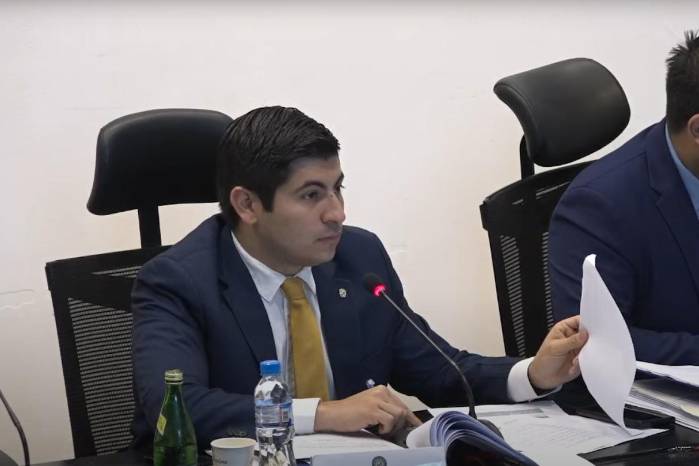 La norma fue prohijada en la sesión de la Comisión de Educación en el salón Carlos ‘Titi’ Alvarado de la Asamblea Nacional.