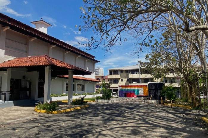La sede del Museo de Arte Contemporáneo en Ancón permanece cerrada al público por trabajos de montaje.