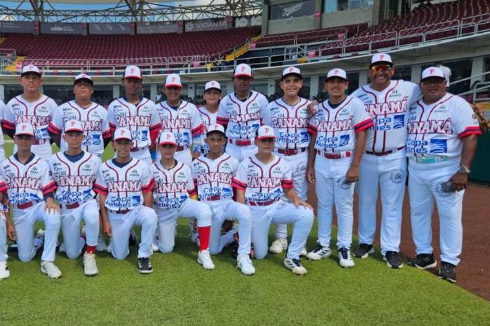 Selección de Panamá en la Serie del Caribe Kids.