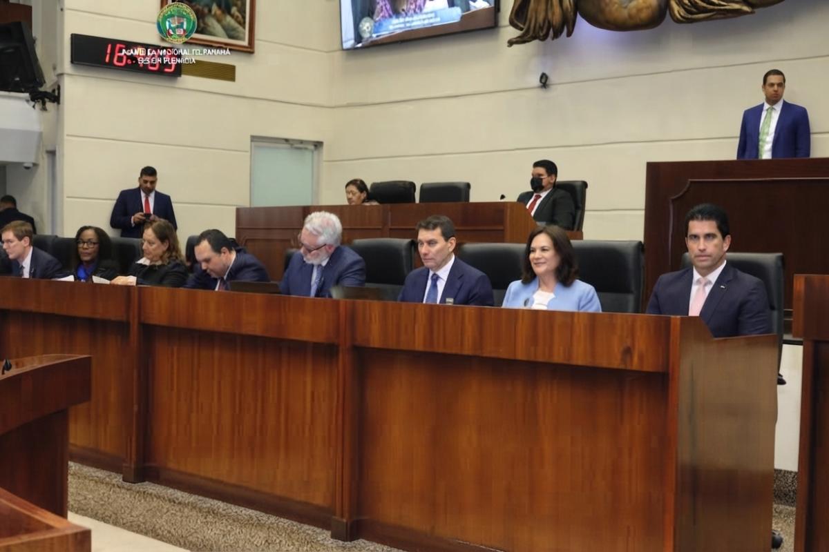 Diputados aprueban en segundo debate el presupuesto del Canal de Panamá
